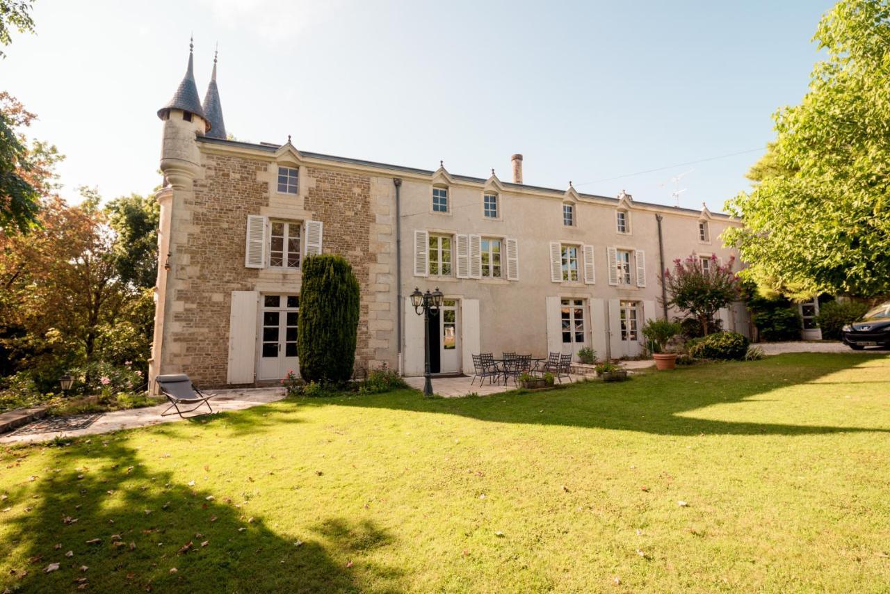 Mazette! Le Chateau Niort Exteriör bild